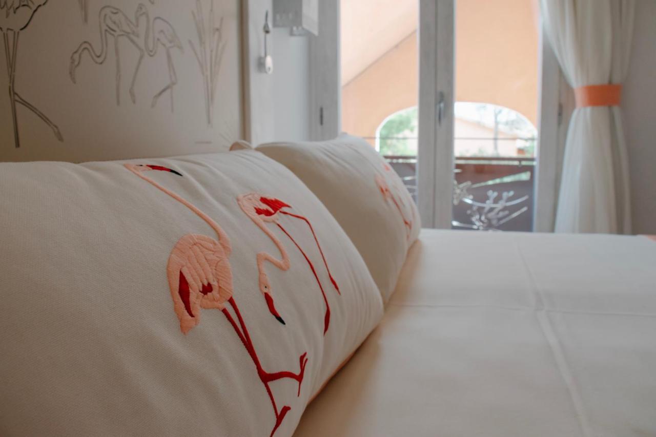 Rooms Apartaments Santa Teresa คาโป เทสตา ภายนอก รูปภาพ