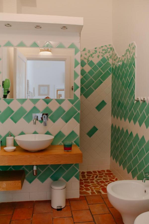 Rooms Apartaments Santa Teresa คาโป เทสตา ภายนอก รูปภาพ