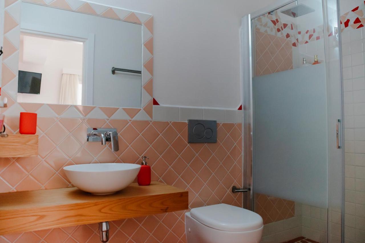 Rooms Apartaments Santa Teresa คาโป เทสตา ภายนอก รูปภาพ